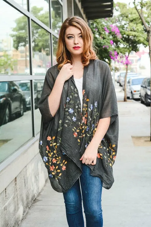 Daisy Floral Kimono