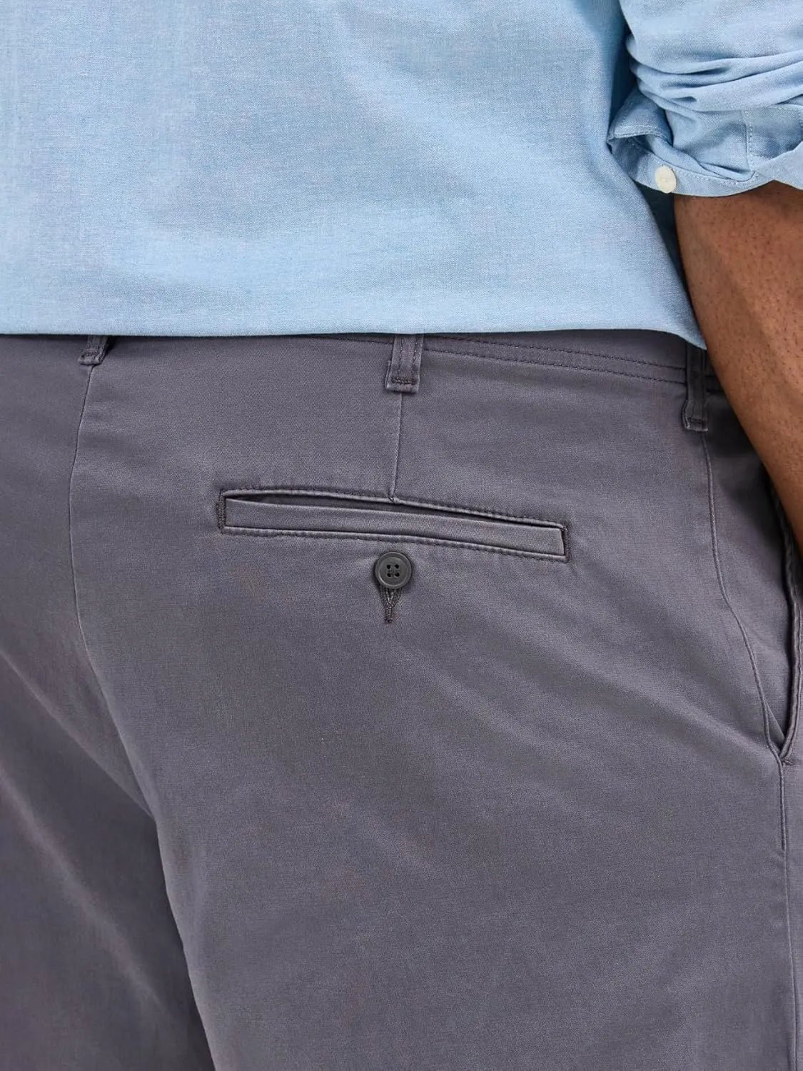 Lee Men??s Big & Tall Extreme Motion Flat Front Short